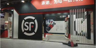 老婆，你的快遞到了。。。
