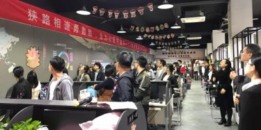 畢加| 你認(rèn)真宣誓的樣子，像極了愛(ài)情